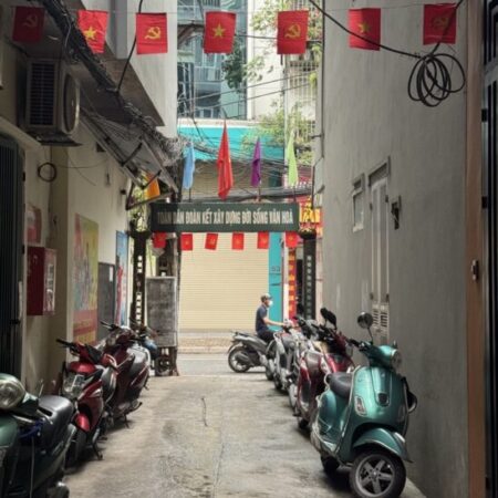 Bán nhà phố Nguyễn Ngọc Nại, 43m2, 11 tỷ tỷ