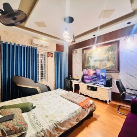 BÁN NHÀ LẠC LONG QUÂN 40M² 5 TẦNG, LÔ GÓC, NGÕ RỘNG Ô TÔ, GẦN PHỐ, NỘI THẤT CAO CẤP, GIÁ 10 TỶ