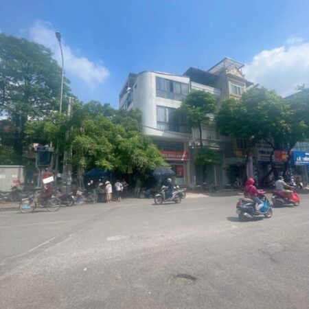 HÓT HÒN HỌT BÁN GẤP NHÀ MẶT PHỐ LÊ HÔNG PHONG ,HÀ ĐÔNG VỈA HÈ LÔ GÓC 3 Ô TÔ TẢI TRÁNH ĐỖ , KINH