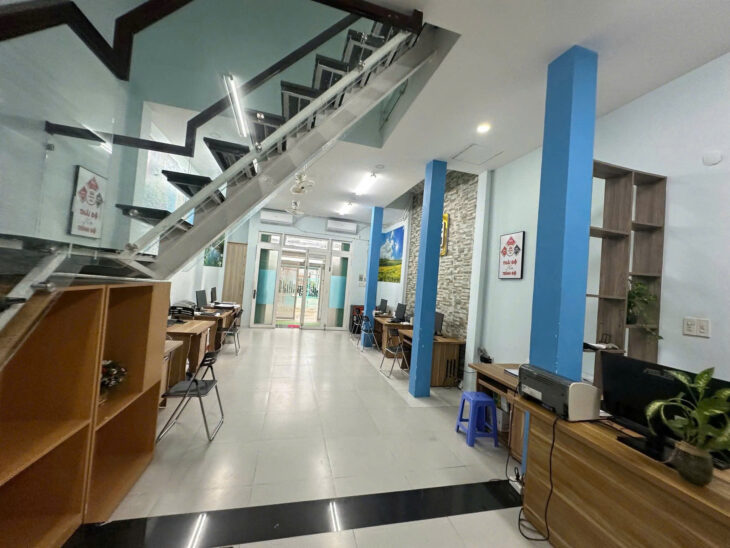 Nhà Đường 2 Xe hơi Né Nhau đường 23/10 gần Siêu Thị Lotte Mart, phường Tây Nha Trang