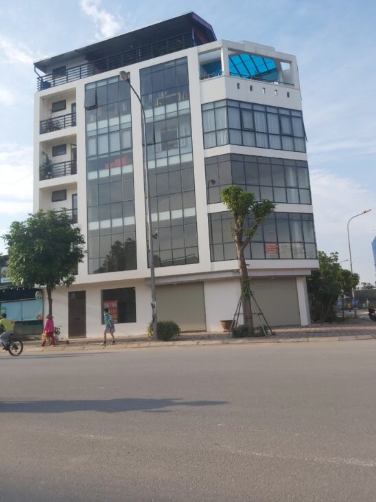 Cho thuê T O À (VĂN-PHÒNG)-M.PHỐ Ngô Xuân Quảng.Gia Lâm, Hà Nội, 110m2x8T, thang máy, tầng hầm,