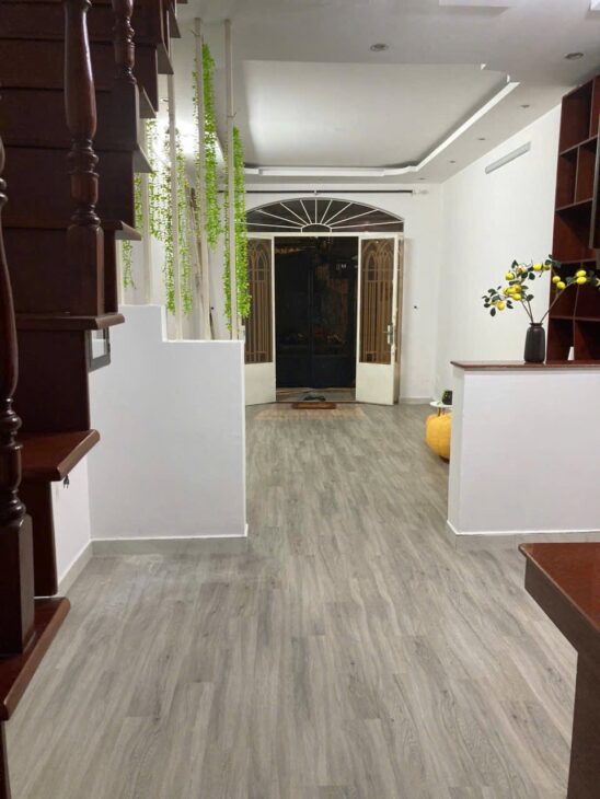 NHÀ ĐẸP HUỲNH KHƯƠNG AN ĐỐI DIỆN TRƯỜNG ĐẠI HỌC
