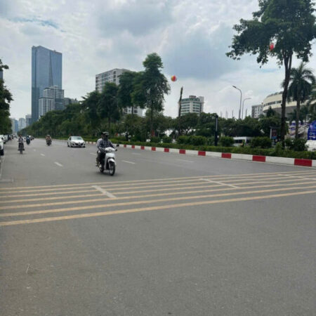 KHÔNG CÓ CĂN THỨ 2 TRÊN PHỐ LIỄU GIAI VĂN CAO – TÒA NHÀ 10 TẦNG – DÒNG TIỀN 250 TRIỆU/THÁNG – GIÁ