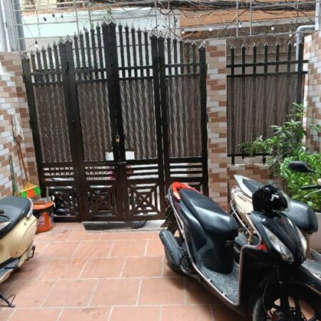 Nhà phố Yên Hoà – 2 mặt thoáng – gần chợ, trường học, tiện ích ngập tràn – 5 Tầng 6 Phòng ngủ, DT