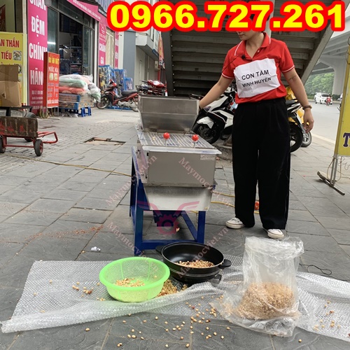 Máy bóc vỏ lụa đậu phộng rang 600 kg/ giờ Vinmax BVL600