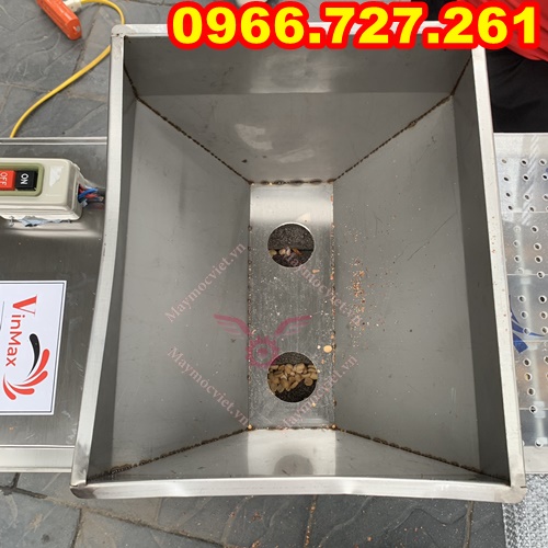 Máy bóc vỏ lụa đậu phộng rang 600 kg/ giờ Vinmax BVL600