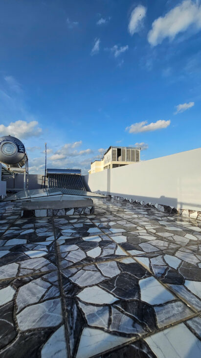 SÁT MẶT TIỀN XE HƠI KHÁNH HỘI Q4 CÓ 5 TỶ GIẢM LỘC 150 TRIỆU