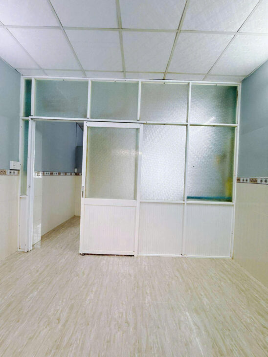 SÁT MẶT TIỀN TÔN ĐẢN TRUNG TÂM Q4 CÓ 2 TỶ