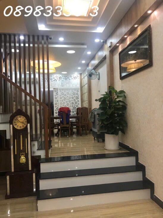 Nhà đẹp Mặt tiền số 13 Thống Nhất, Gò Vấp đối diện Bệnh viện Quốc Tế Hạnh Phúc giảm mạnh còn 10,7 tỷ