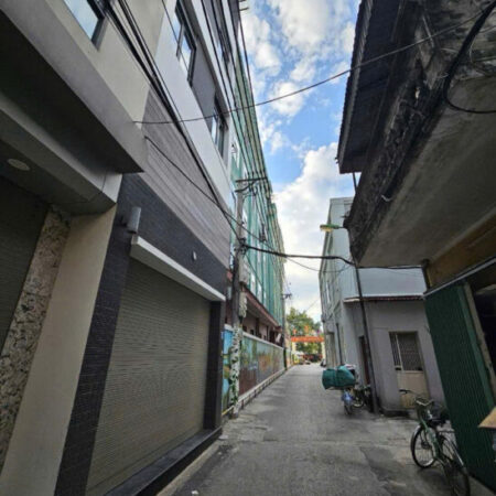 Bán nhà Thạch Bàn 50m 5 tầng Mt4.4m lô góc, oto giá 12.7 tỷ Bán nhà Thạch Bàn 50m 5 tầng Mt4.4m lô góc, oto giá 12.7 tỷ