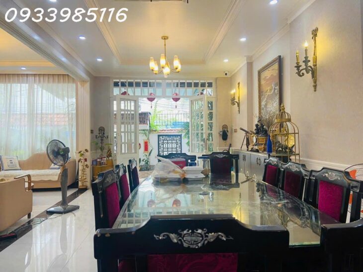 Ban biêt thu Nguyễn Ư Dĩ, Thảo Điền Q2 – DTCN 158m2- XD 3 LẦU Giá bán: 37 tỷ