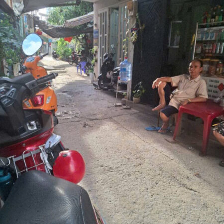 Nhà Hẻm Lâm Văn Bền, Quận 7: 36m2, 3 Tầng, 4PN, Giá Hời Chỉ 4.5 Tỷ, Sổ Đỏ