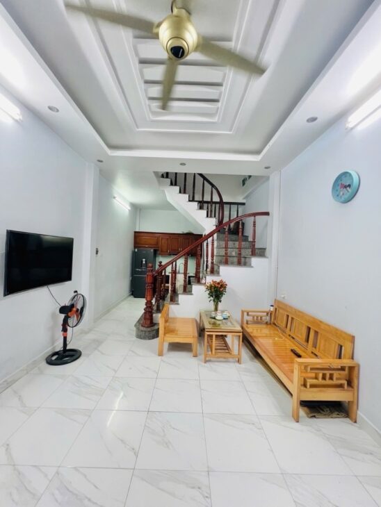 NGÕ 68 CẦU GIẤY PHÂN LÔ-GẦN HỒ-THOÁNG NHÀ ĐẸP 32M GIÁ 6 TỶ 950