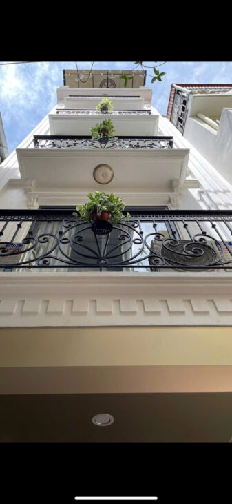 Tây Hồ 2 thoáng, 32 m, 5 tầng, oto ngủ trong nhà, nhà đẹp ở ngay!