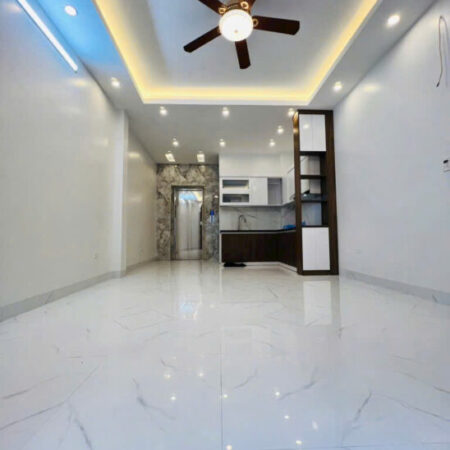 Tứ Liên, Tây Hồ cực hiếm mới xây cần bán gấp, 64m. 5 tầng thang máy xịn xò! Tứ Liên, Tây Hồ cực hiếm mới xây cần bán gấp, 64m. 5 tầng thang máy xịn xò!