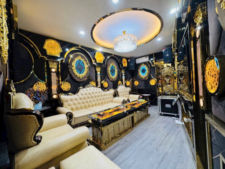 NHÀ NHƯ CUNG ĐIỆN – TRƯỜNG CHINH, THANH XUÂN 🏰 📐 Diện tích 50m² x 5 tầng sang trọng 🚪 Cách mặt