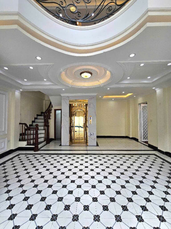 * CỰC ĐỈNH(NGUYỄN VĂN LINH-LONG BIÊN)- OTO NGỦ TRONG NHÀ– 6 TẦNG THANG MÁY – LÔ GÓC – THÔNG SỐ SIÊU