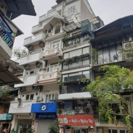 MẶT PHỐ – TRUNG TÂM PHỐ CỔ CHỢ HÀNG DA !!!!!! – CÓ MỘT KHÁCH SẠN PHỐ CỔ ĐƯỢC MỌC LÊN VỚI TÒA