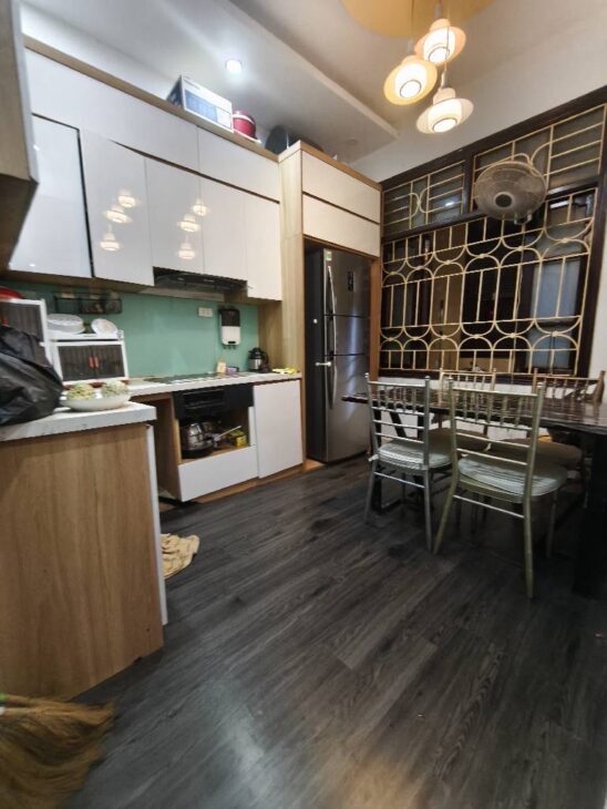 VÕ CHÍ CÔNG RẤT GẦN PHỐ,NGÕ NÔNG RỘNG-5 TẦNG-53M GIÁ 10 TỶ 500