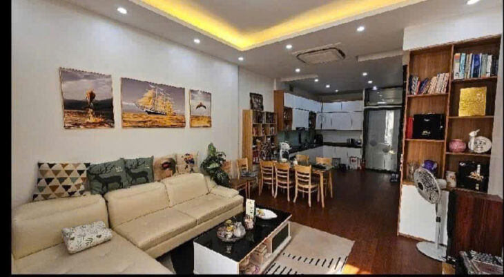 Bán nhà phân lô, vỉa hè Ngô Thì Nhậm, Hà Đông. Dt 48m2, 5 tầng, giá 15,2 tỷ