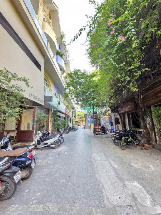 🔥 SIÊU PHẨM NGUYỄN VĂN LỘC – HÀ ĐÔNG 🔥 📍 Mặt phố kinh doanh – Nhà 2 mặt đường – Đang cho thuê