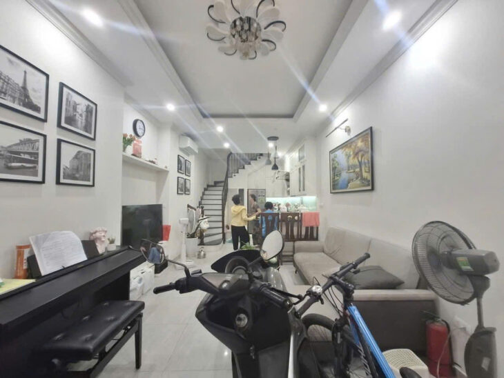 Bán nhà Khương Trung 42m 4 tầng ngõ ô tô, hơn 13 tỷ.