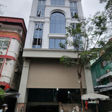 Bán tòa nhà tổ hợp, lô góc MP Định Công Thượng 7 tầng thang máy, dòng tiền đỉnh giá 90 tỷ. LH: