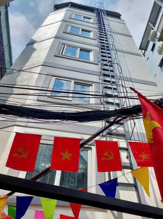 Tây Hồ, 7 tầng, thang máy xịn, MT 14m, dòng tiền 50 triệu/1 tháng!