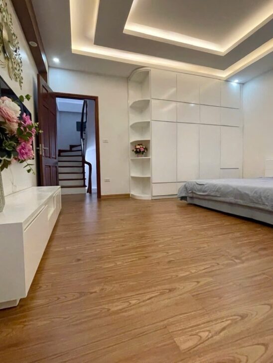 DƯƠNG QUẢNG HÀM-40M GIÁ 11 TỶ 500–DÂN XÂY-NỘI THẤT XỊN-30M Ô TÔ