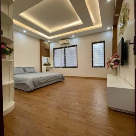 DƯƠNG QUẢNG HÀM-40M GIÁ 11 TỶ 500–DÂN XÂY-NỘI THẤT XỊN-30M Ô TÔ