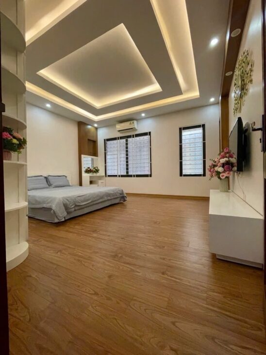 DƯƠNG QUẢNG HÀM-40M GIÁ 11 TỶ 500–DÂN XÂY-NỘI THẤT XỊN-30M Ô TÔ