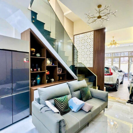 Nhà Quận 1- mặt tiền Phường Tân Định- xe hơi trong nhà 60m2 cao 3 Tầng NT sịn: 18 Tỷ. VŨ 0933910039