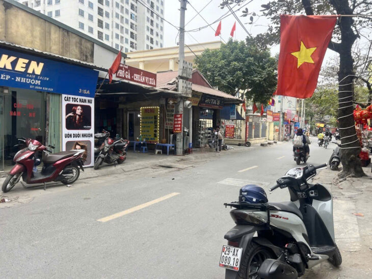 MẶT PHỐ XUÂN LA ,XUÂN ĐỈNH Ô TÔ TRÁNH 2 CHIỀU,KINH DOANH VÔ ĐỊCH 155M 9 TẦNG THANG MÁY.DÒNG TIỀN DỰ