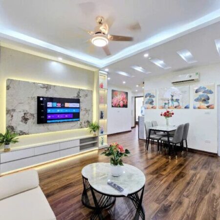 NHÀ ĐẸP – GIÁ TỐT – CẦN BÁN 3 Căn Nhà Vị Trí Đẹp Tại Quận Long Biên, TP Hà Nội