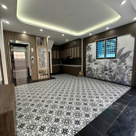 Bán nhà Trường Lâm 40m MT5.1m 6 tầng thang máy lô góc gara ô tô hơn 9 tỷ