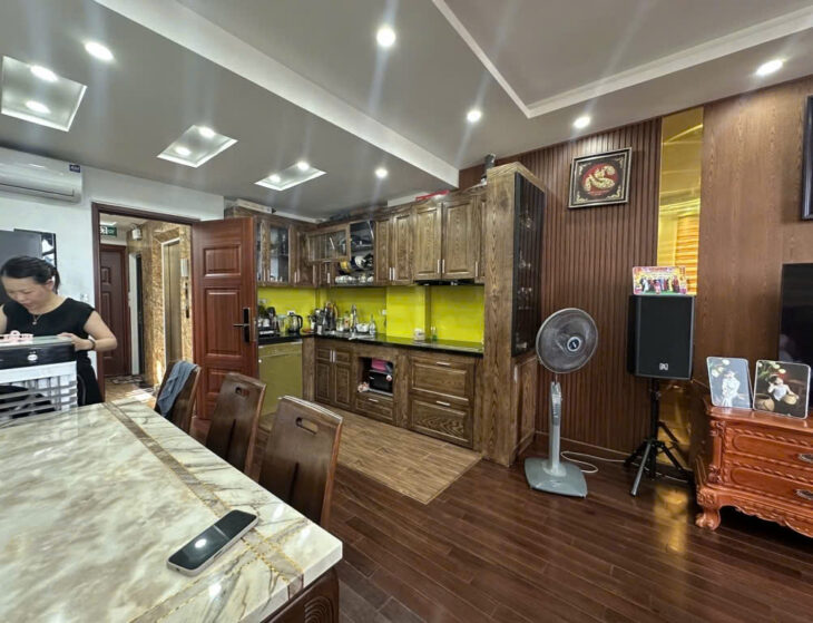 PL TC75 Lai Xá 67.5m2 – 7 tầng TM, 2 ô tô tránh, NT đẹp, giá 14,5 tỷ
