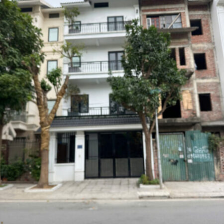 CHÍNH CHỦ CHO THUÊ NHÀ NGUYÊN CĂN FULL NỘI THẤT – PHÙ HỢP LÀM VĂN PHÒNG, Ở, KINH DOANH TẠI HÀ NỘI