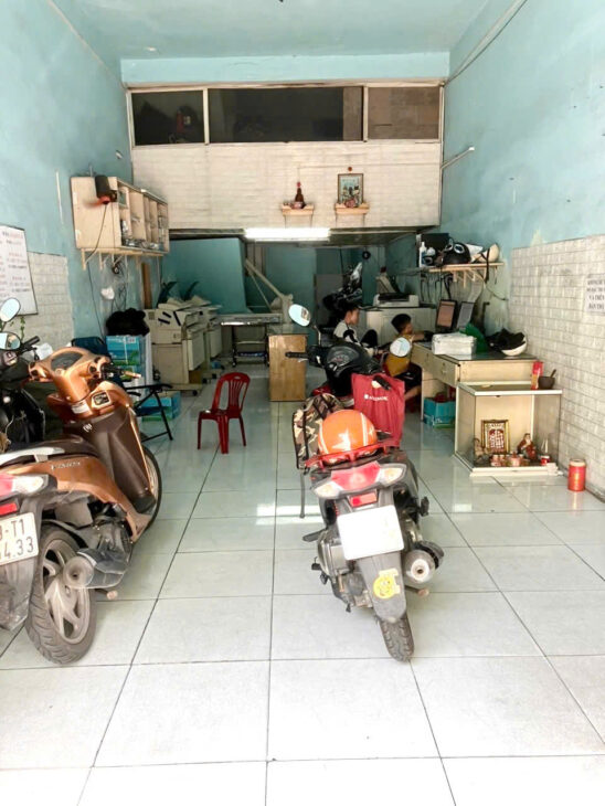 Quận 1- Mặt tiền Đinh Tiên Hoàng- 76M2- NHÀ CŨ TIỆN XÂY MỚI 5 Tầng,vỉa hè 6m: 19 Tỷ. VŨ 0933910039