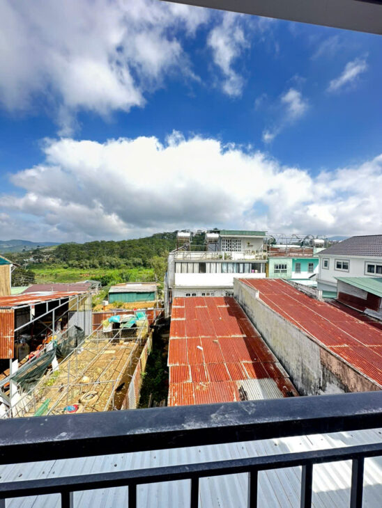 BÁN NHÀ NGUYỄN SIÊU 2 MẶT TIỀN HẺM (Ô TÔ, XE MÁY) – 3PN, P.NGỦ DƯỚI, KHU YÊN TĨNH – 3.05 TỶ