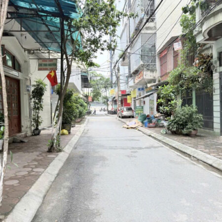 KIM MÃ – LÔ GÓC – OTO TRÁNH, DỪNG ĐỖ – DT 35M2X6T – 14.4 TỶ KIM MÃ – LÔ GÓC – OTO TRÁNH, DỪNG ĐỖ – DT 35M2X6T – 14.4 TỶ