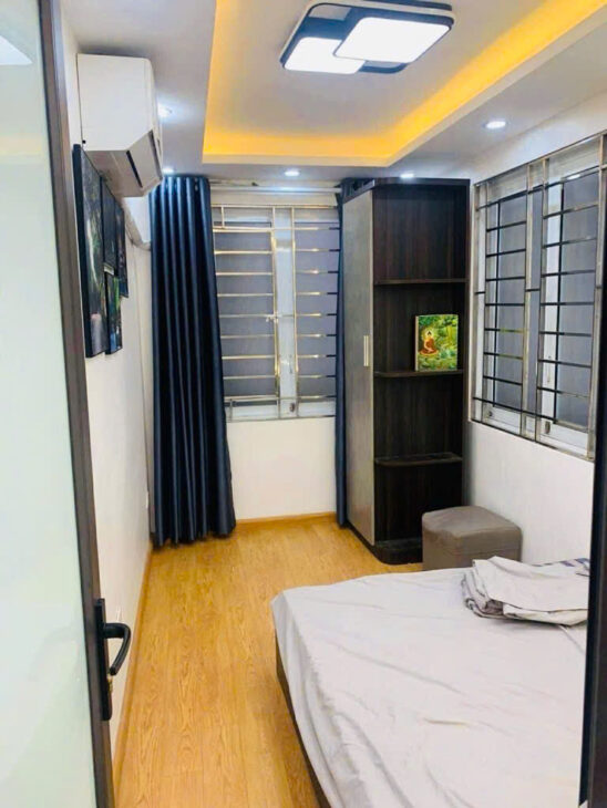 Bán Gấp Nhà Minh Khai 17m 3 Tầng 2 Ngủ Full Nội Thất Giá Chỉ 3.73 tỷ Sổ Riêng