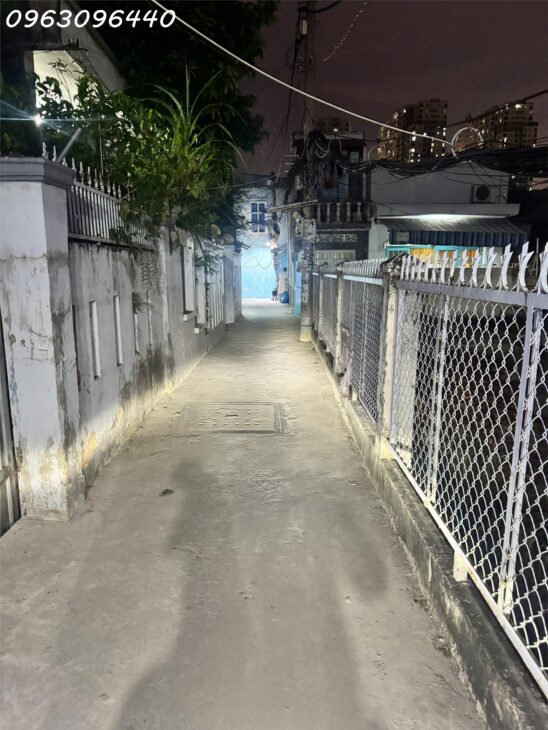 Sổ Hồng Riêng Chỉ 3 Tỷ , khó tìm , 3×21 , 2 tầng , nhà bè