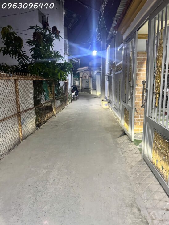 Sổ Hồng Riêng Chỉ 3 Tỷ , khó tìm , 3×21 , 2 tầng , nhà bè