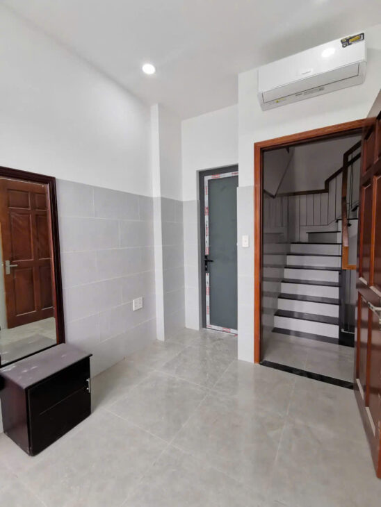 MẶT HẬU LÊ TRỌNG TẤN, TÂN PHÚ – SỔ HỒNG RIÊNG, 6 PHÒNG , KHỦNG 72.7M2 – GIÁ NHỈNH 6 TỶ