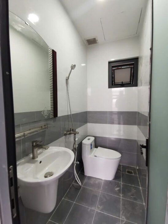 MẶT HẬU LÊ TRỌNG TẤN, TÂN PHÚ – SỔ HỒNG RIÊNG, 6 PHÒNG , KHỦNG 72.7M2 – GIÁ NHỈNH 6 TỶ