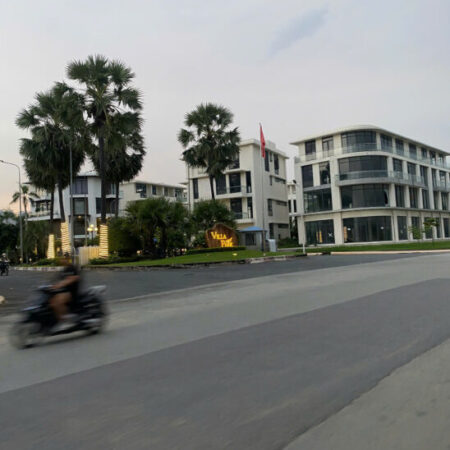 BÁN NHÀ 3 TẦNG GẦN KHU BIỆT THỰ VILLA PARK – ĐƯỜNG BƯNG ÔNG THOÀN