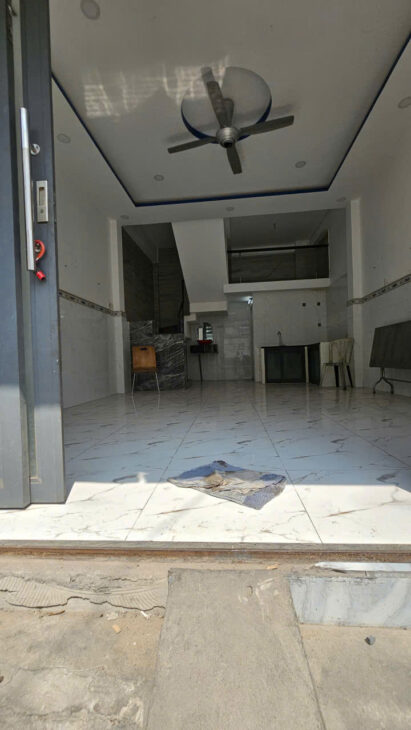 Bán nhà Mặt tiền 1 Lê Lộ, Phường Phú Thạnh, Khu họ Lê. DT 4,6 x 8, 1 trệt 1 lầu chỉ 5,5 tỷ