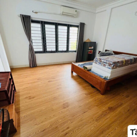 BÁN NHÀ 5 TẦNG NGUYỄN VĂN CỪ – 30M² ,oto,KD, NHÀ ĐẸP Ở NGAY – GIÁ 7,3ty