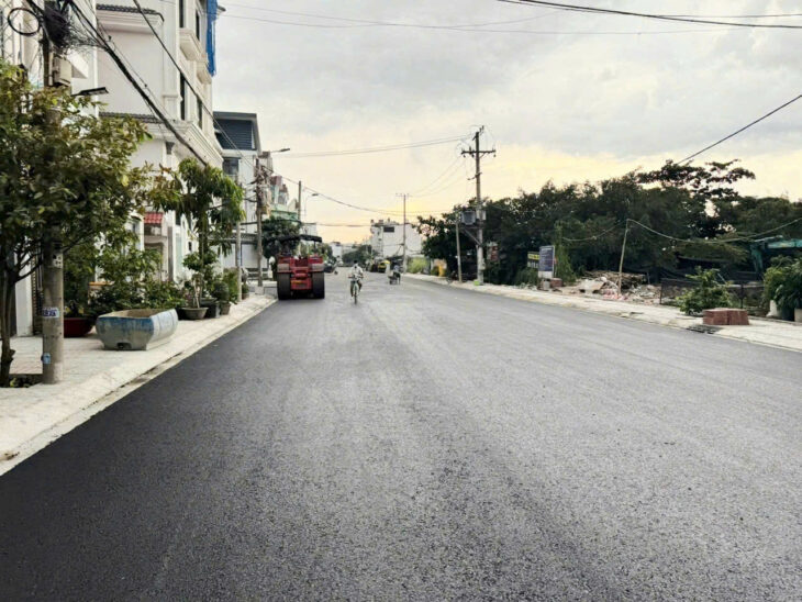 Nhà Mặt Phố Huỳnh Thị Đồng, Nhà Bè: 52m2, 4 Tầng, 4PN, Giá Chỉ 7.3 Tỷ,