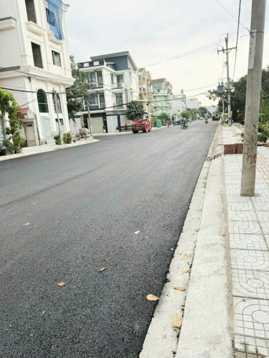 Nhà Mặt Phố Huỳnh Thị Đồng, Nhà Bè: 52m2, 4 Tầng, 4PN, Giá Chỉ 7.3 Tỷ,